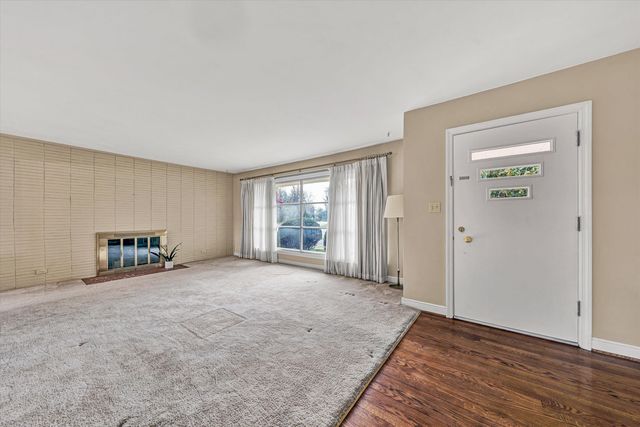 607 Lou Ann ST, Salem, VA 24153