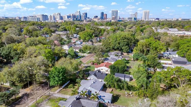 1008 E RIDGEWOOD ST, Orlando, FL 32803