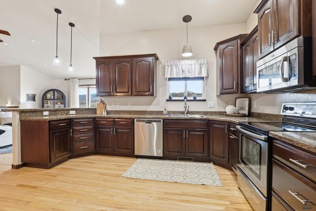 4917 MISTY WOODS LN, Rapid City, SD 57701