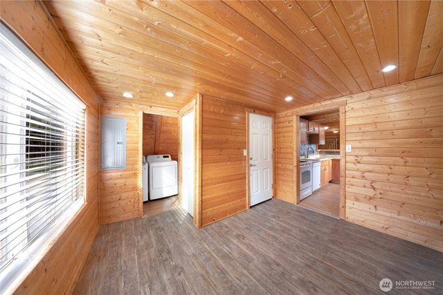 672 SE Mount Olympus Avenue, Ocean Shores, WA 98569