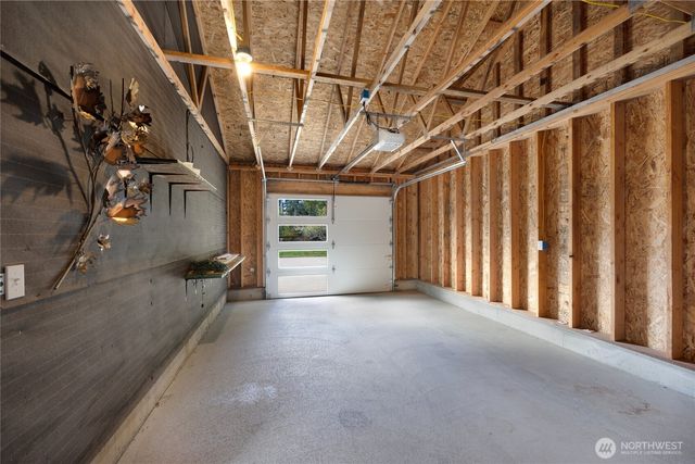 672 SE Mount Olympus Avenue, Ocean Shores, WA 98569