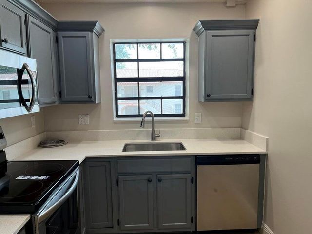 315 Palmwood Place 2170, Boca Raton, FL 33431