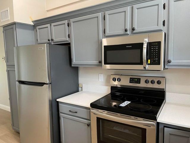 315 Palmwood Place 2170, Boca Raton, FL 33431