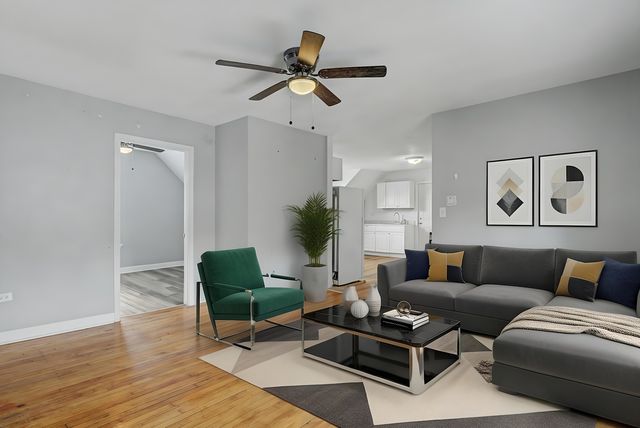 124 W 108th Place, Chicago, IL 60628