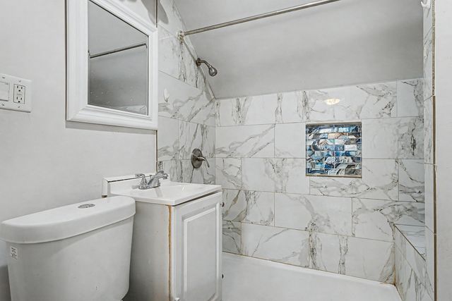 124 W 108th Place, Chicago, IL 60628