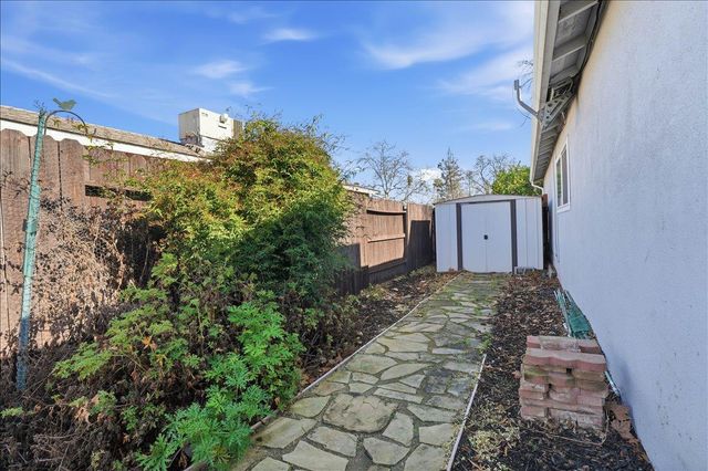 5431 Toombs St, Fair Oaks, CA 95628