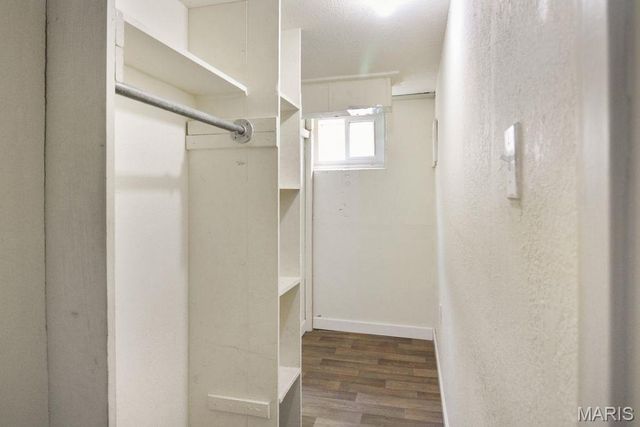 6953 Glenmore Avenue, Velda City, MO 63121