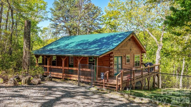 20 Laurel Cottage Lane, Black Mountain, NC 28711