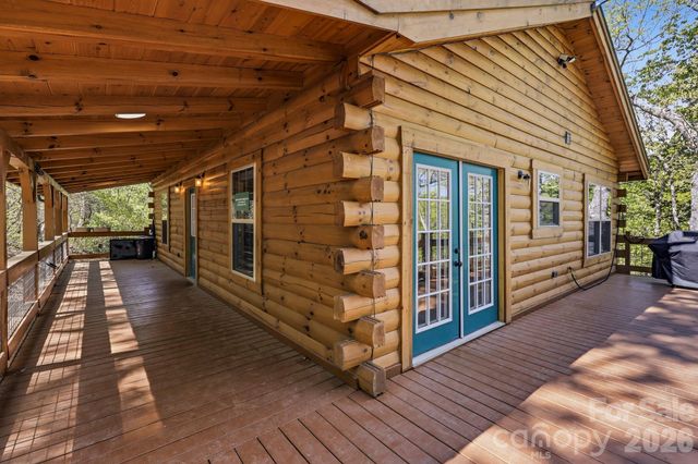 20 Laurel Cottage Lane, Black Mountain, NC 28711