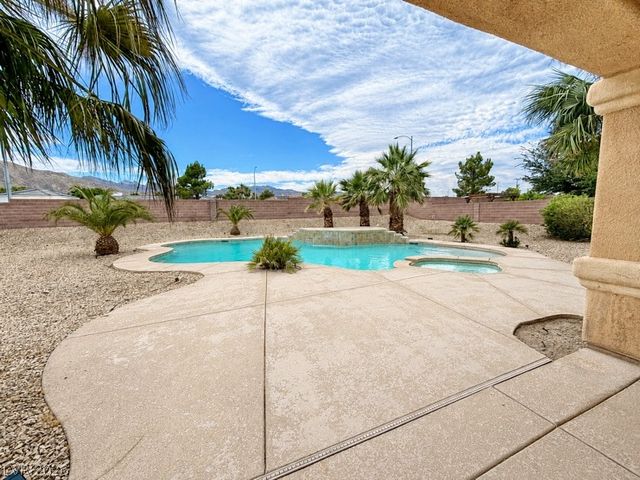 4673 El Presidente Drive, Las Vegas, NV 89129