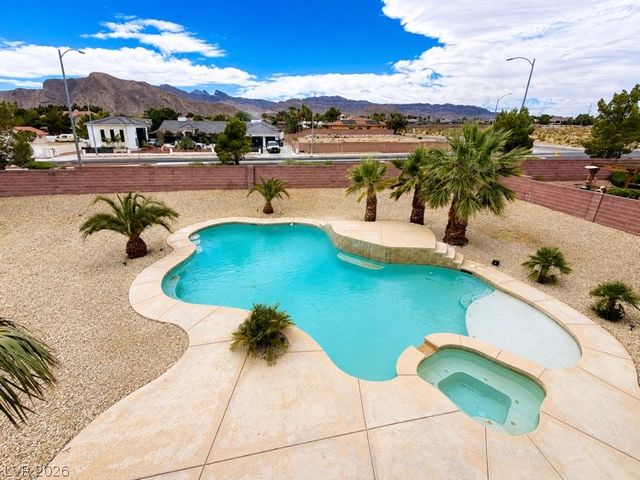 4673 El Presidente Drive, Las Vegas, NV 89129