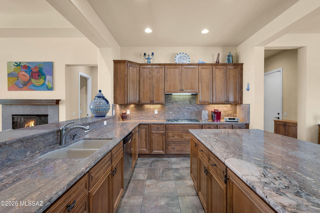 66525 E Peregrine Place, Saddlebrooke, AZ 85739