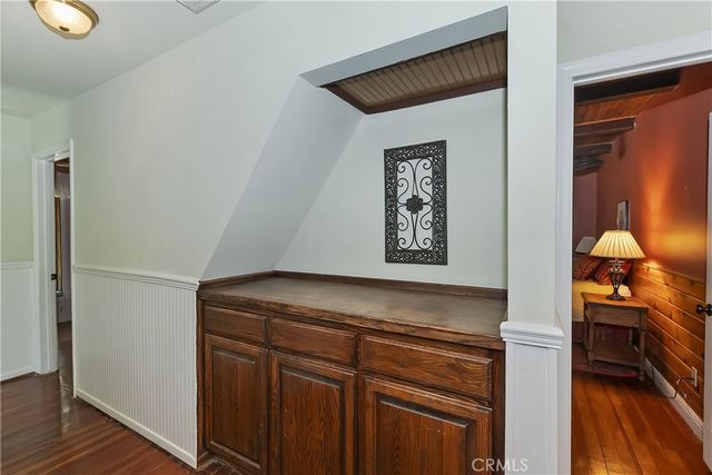 242 Holiday Drive, Lake Arrowhead, CA 92352