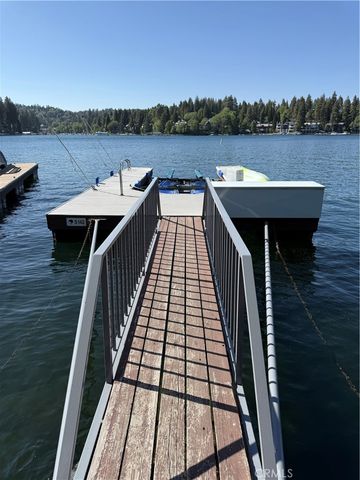 242 Holiday Drive, Lake Arrowhead, CA 92352