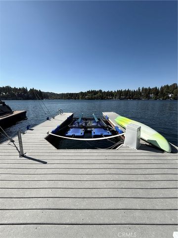 242 Holiday Drive, Lake Arrowhead, CA 92352