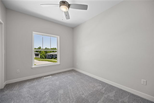 706 Silver Lane, Iowa City, IA 52245