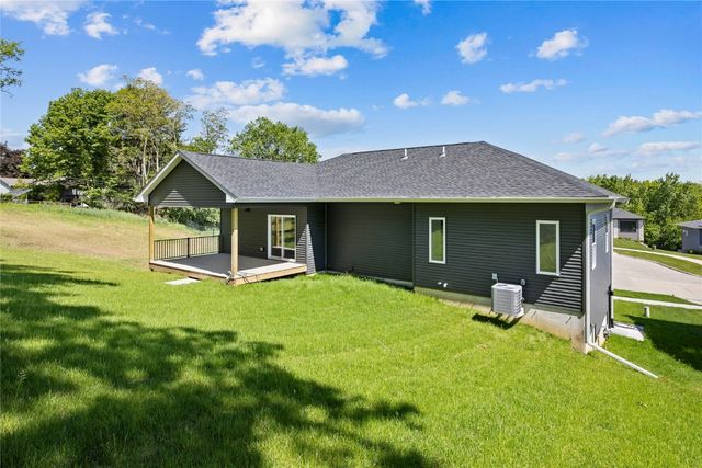 706 Silver Lane, Iowa City, IA 52245