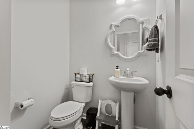 507 Townsend Avenue, Greer, SC 29651