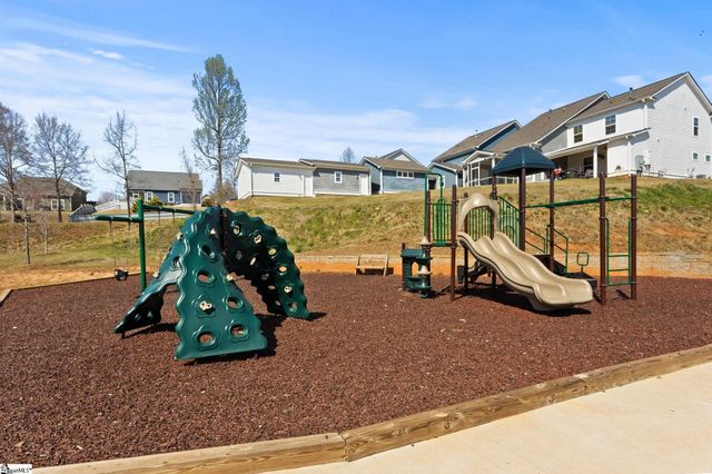 507 Townsend Avenue, Greer, SC 29651