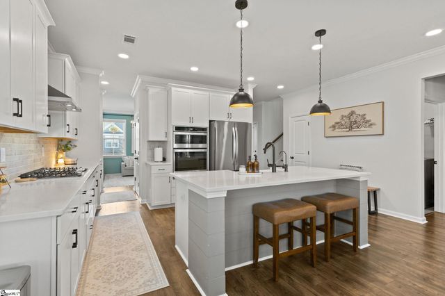 507 Townsend Avenue, Greer, SC 29651