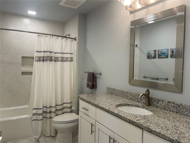 260 HIDDEN BAY DRIVE 401, Osprey, FL 34229