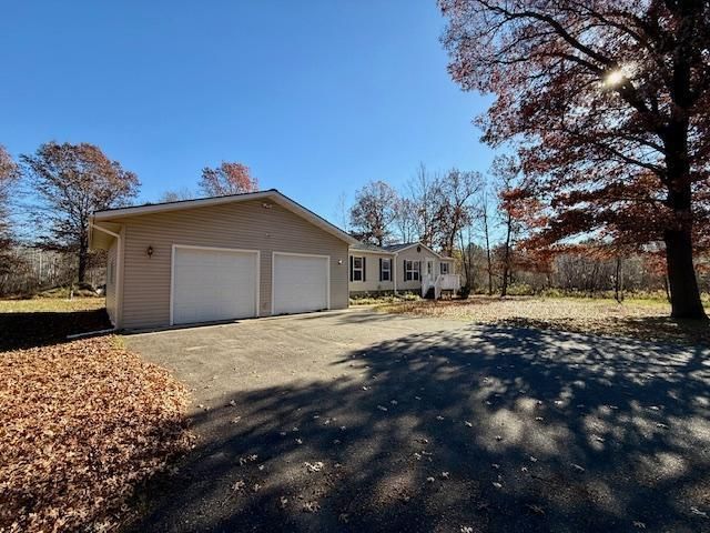 14118 Eide Road, Oak Lawn Twp, MN 56401