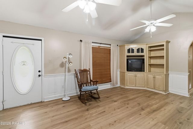 2107 Terrace Highway, St. Martinville, LA 70582