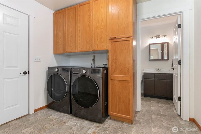 7506 Woodland Road, Ferndale, WA 98248