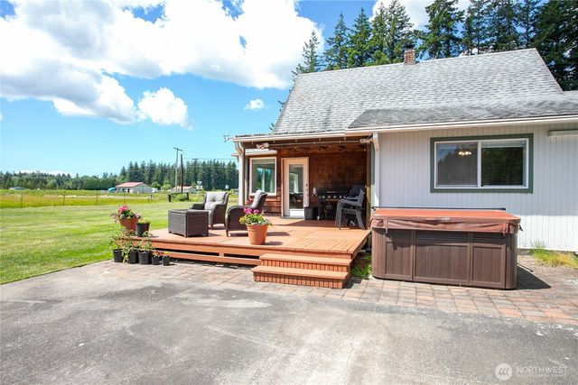 7506 Woodland Road, Ferndale, WA 98248