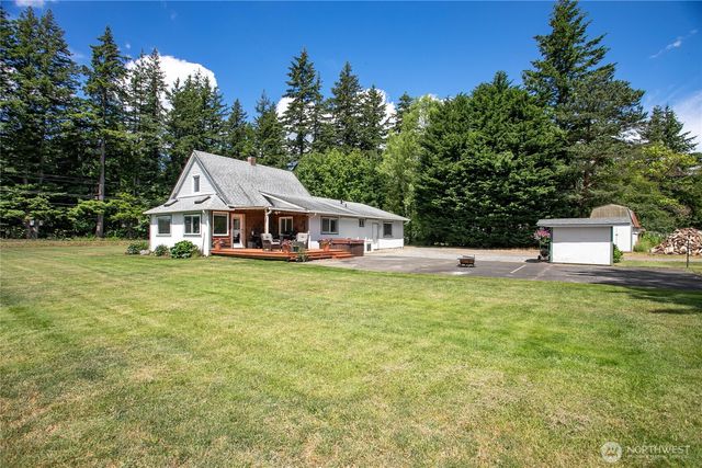 7506 Woodland Road, Ferndale, WA 98248