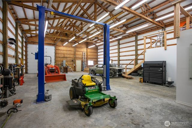 7506 Woodland Road, Ferndale, WA 98248