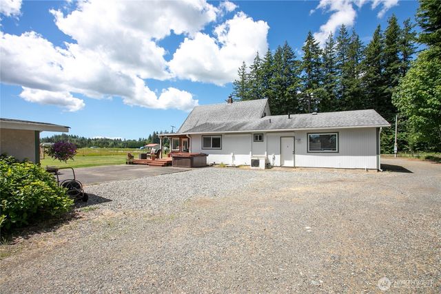7506 Woodland Road, Ferndale, WA 98248