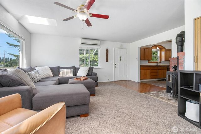 7506 Woodland Road, Ferndale, WA 98248