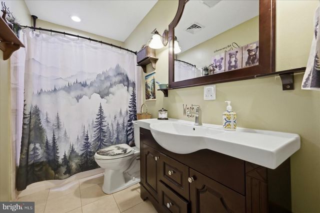 61 NATALIE LN, Harpers Ferry, WV 25425