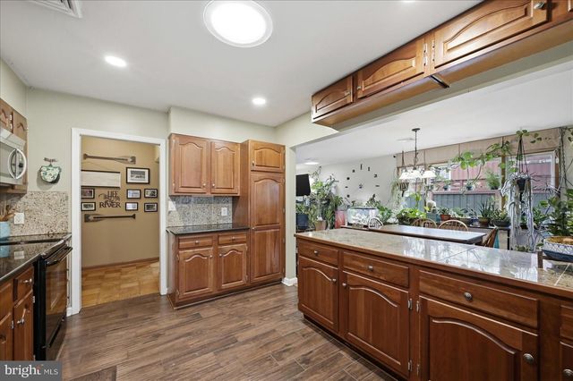 61 NATALIE LN, Harpers Ferry, WV 25425