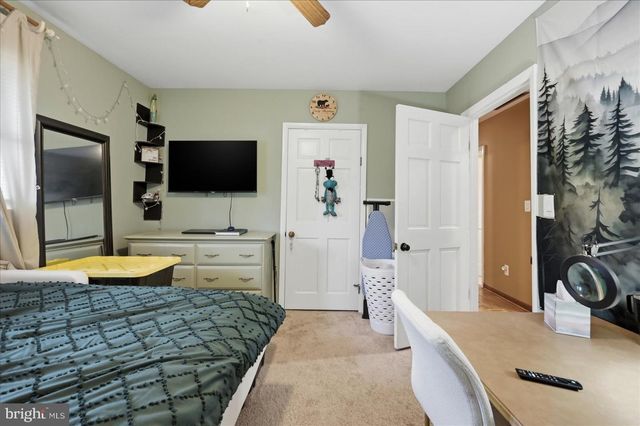 61 NATALIE LN, Harpers Ferry, WV 25425