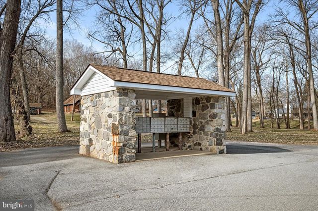 61 NATALIE LN, Harpers Ferry, WV 25425