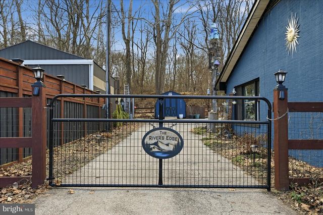 61 NATALIE LN, Harpers Ferry, WV 25425