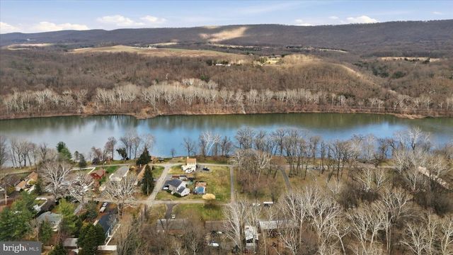 61 NATALIE LN, Harpers Ferry, WV 25425