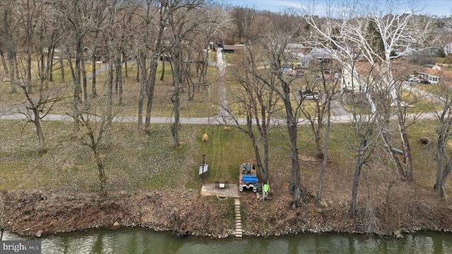 61 NATALIE LN, Harpers Ferry, WV 25425