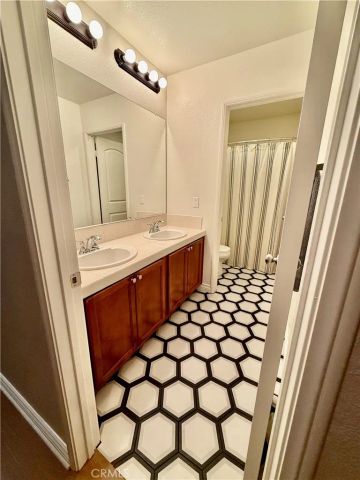 2274 Dwight Court, Rosamond, CA 93560