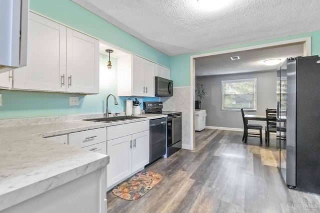 1811 Louis Lane, Goshen Twp, OH 45122