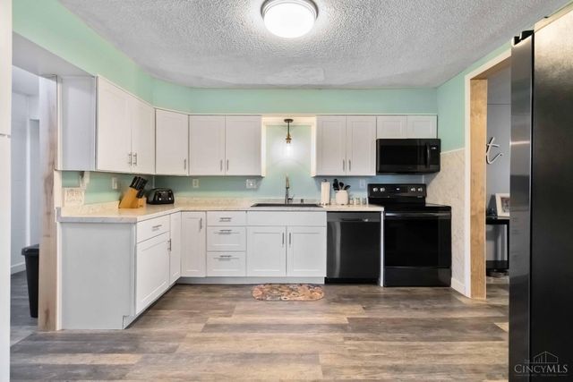 1811 Louis Lane, Goshen Twp, OH 45122