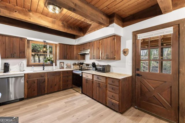 40 Kaceys Lane, Helen, GA 30545