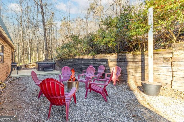 40 Kaceys Lane, Helen, GA 30545