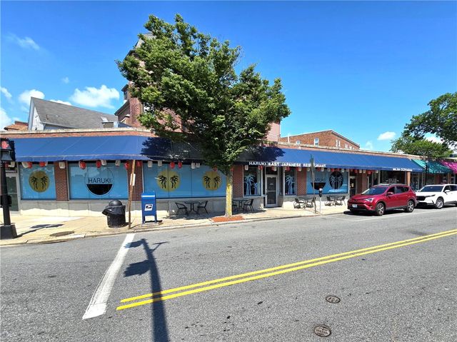 172 Wayland Avenue, Providence, RI 02906