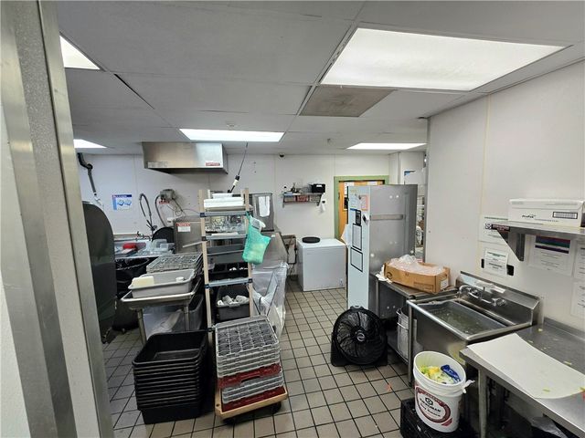 172 Wayland Avenue, Providence, RI 02906
