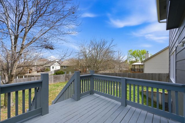 818 E Rushwood Ct, Derby, KS 67037