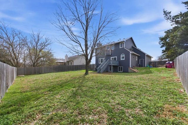 818 E Rushwood Ct, Derby, KS 67037