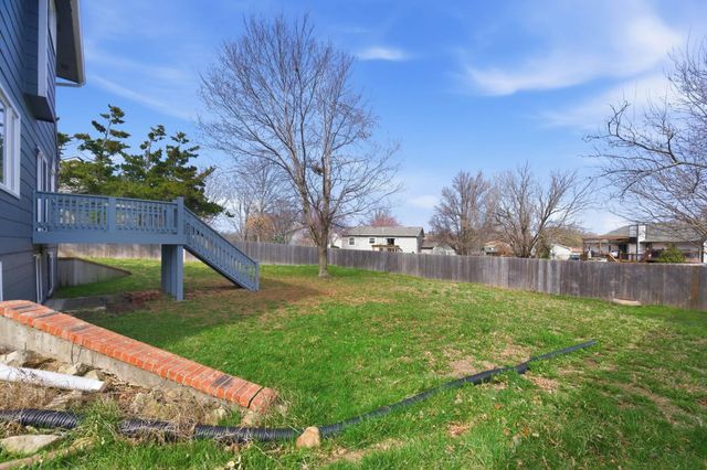 818 E Rushwood Ct, Derby, KS 67037